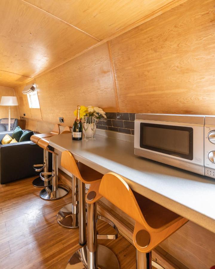 Edinburgh - Houseboats Hotell Eksteriør bilde