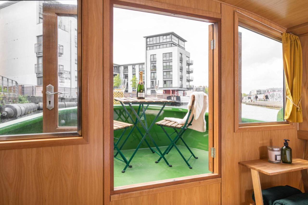Edinburgh - Houseboats Hotell Eksteriør bilde