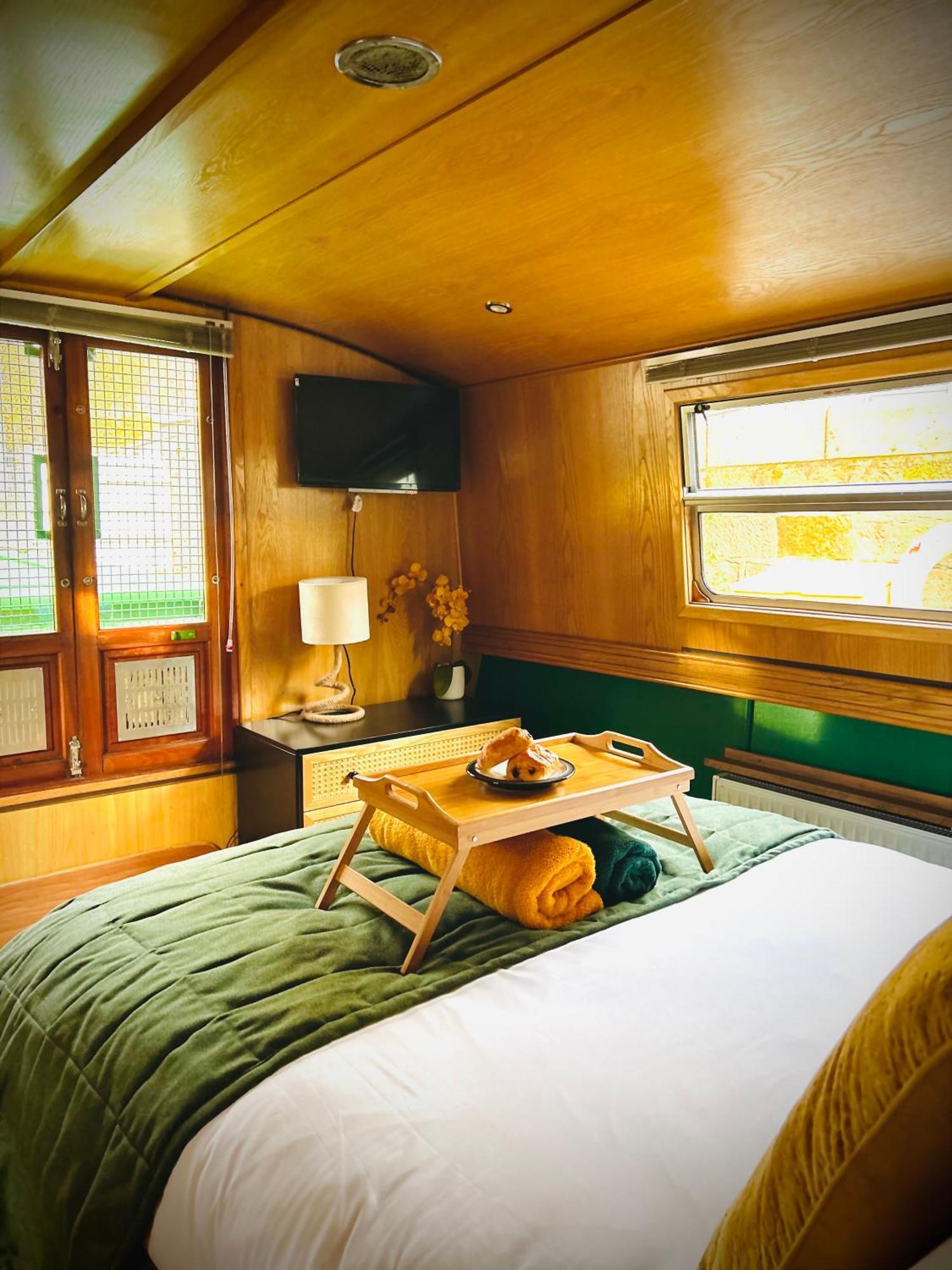 Edinburgh - Houseboats Hotell Eksteriør bilde